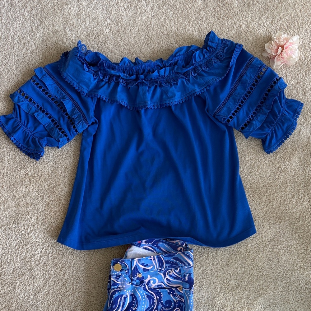 Lilly Pulitzer Vibrant Blue Top with big sleeves of eyelet and ruffles, M